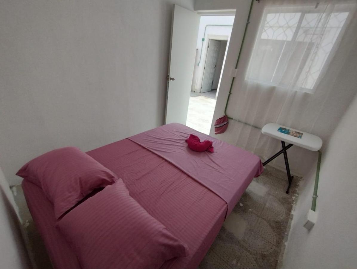 777 Lenderman Hostal 777 Cancún Zewnętrze zdjęcie